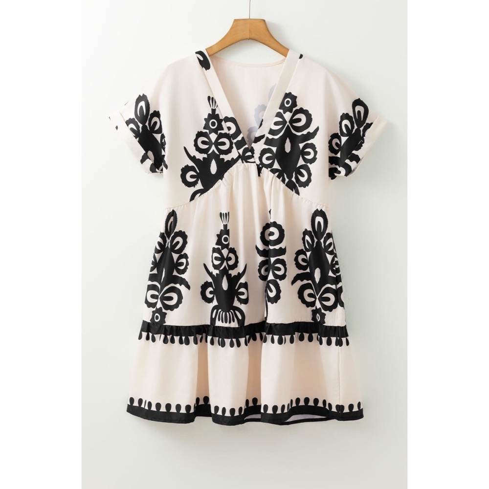Black Vintage High Waist Short Sleeve Dress - Picture 2 of 7